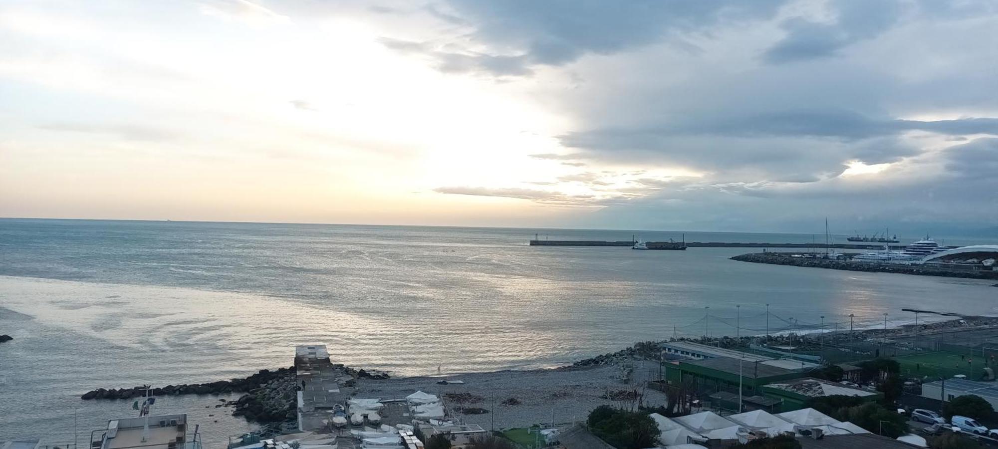 Casa Mare Apartment Genova Exterior foto